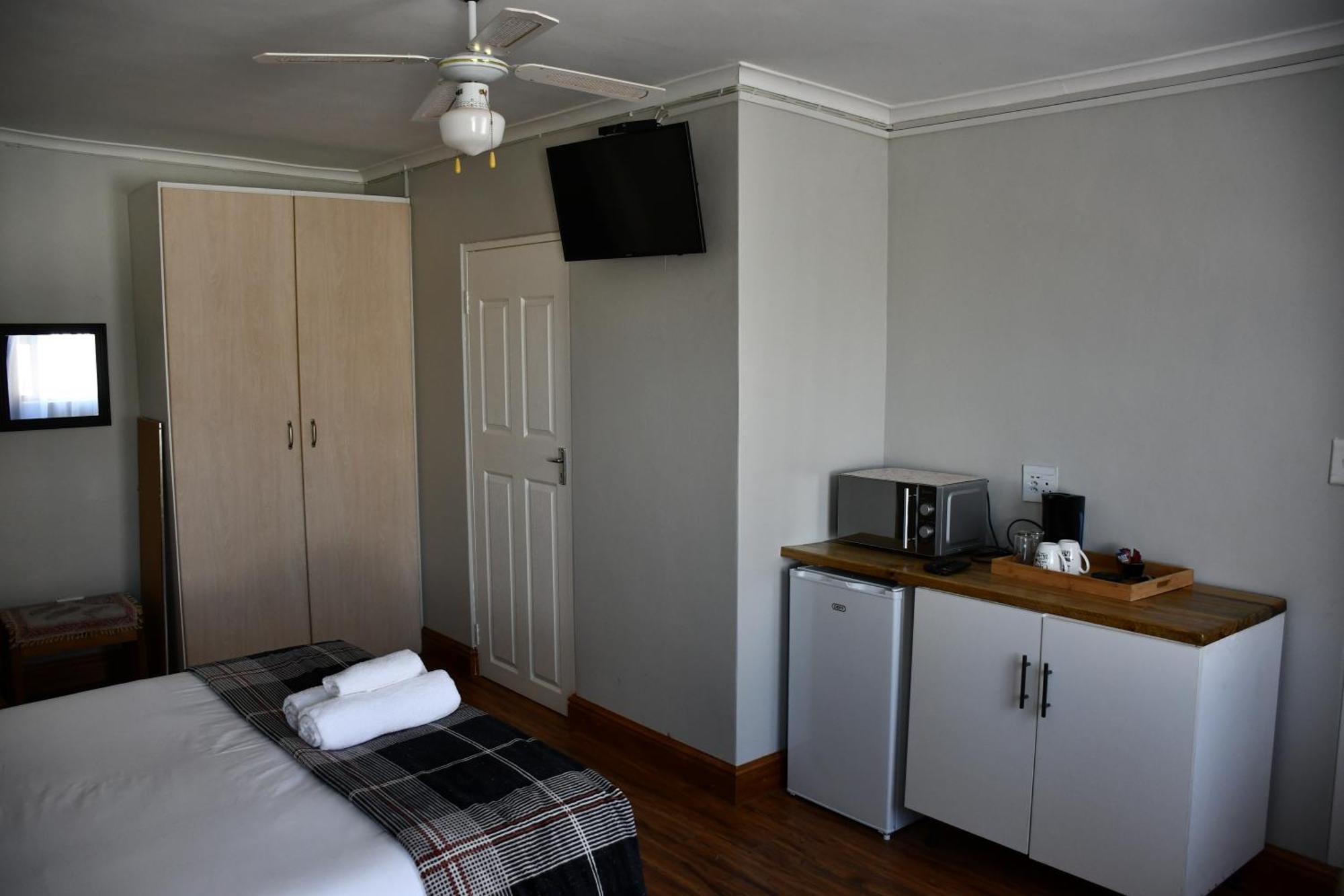 Friendz Guesthouse Knysna Pokoj fotografie