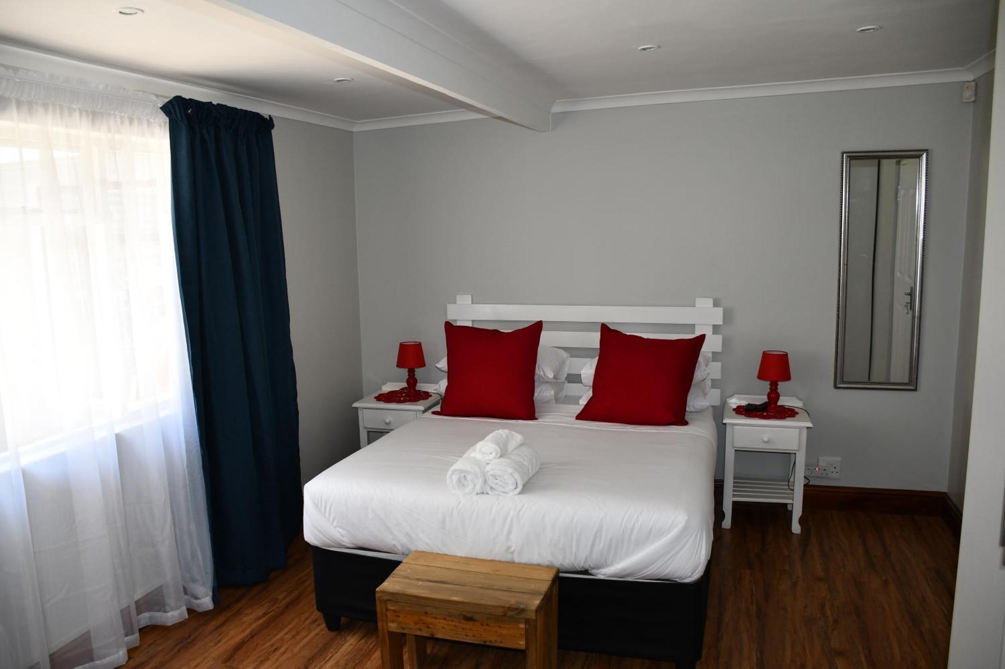 Friendz Guesthouse Knysna Pokoj fotografie