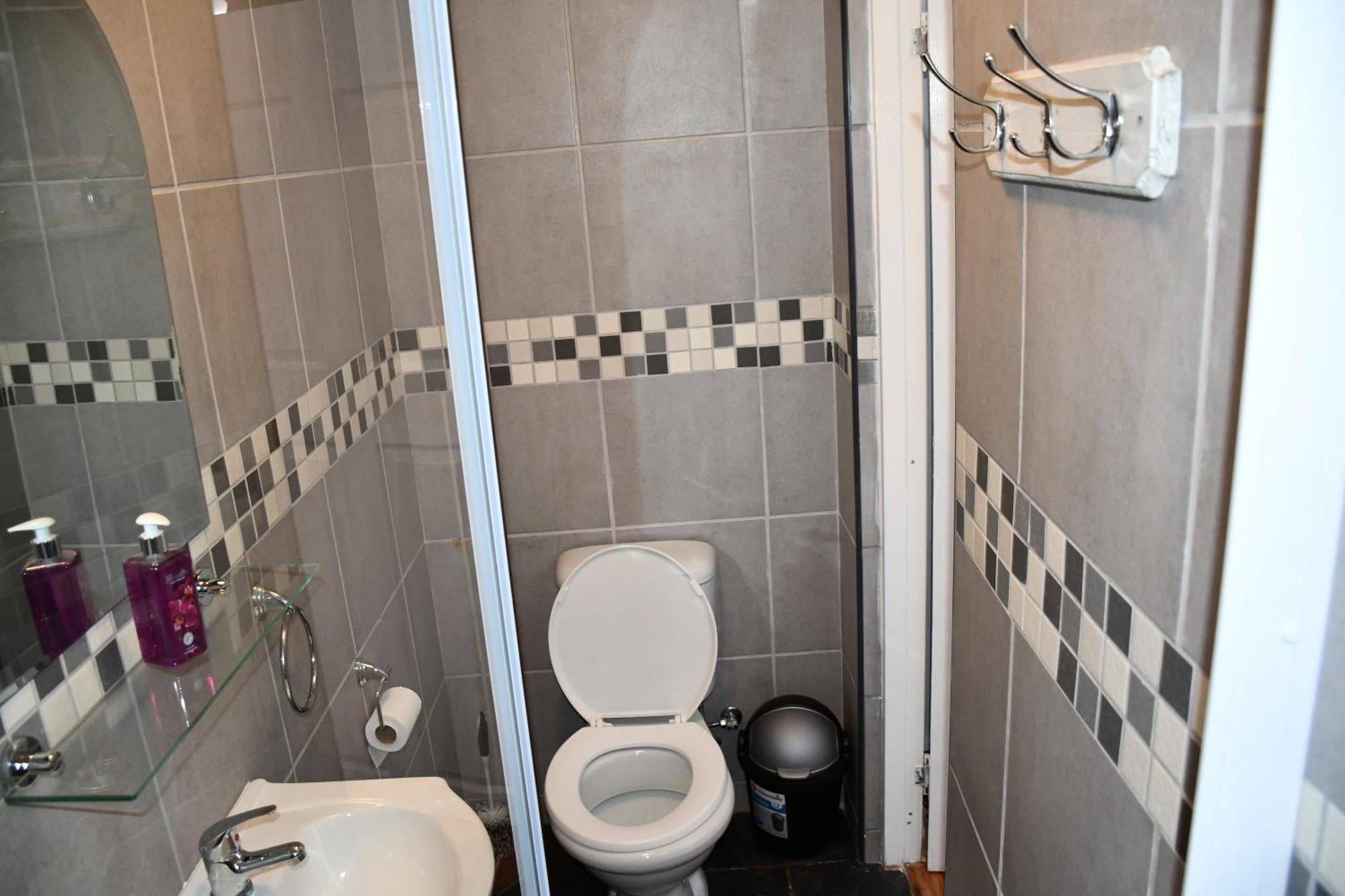 Friendz Guesthouse Knysna Pokoj fotografie